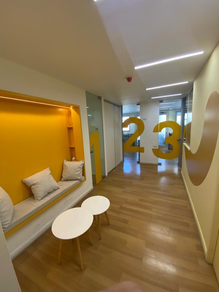 Fondo Equipo Dental Center Córdoba